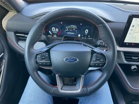 Used 2025 Ford Explorer ST-Line AWD/4WD image 26