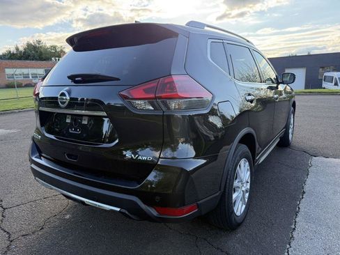 Used 2020 Nissan Rogue SV AWD/4WD image 12