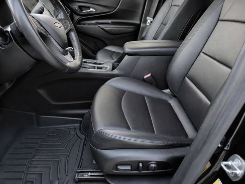 Used 2018 Chevrolet Equinox Premier FWD image 15
