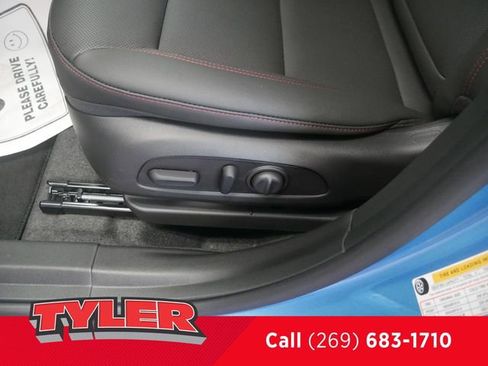 New 2026 Chevrolet Trax RS w/ Driver Confidence Package FWD image 21