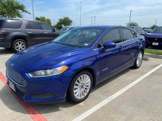 Used 2015 Ford Fusion S image 1