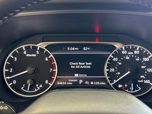 Used 2025 Nissan Rogue SV FWD image 17
