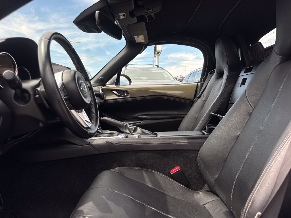 Used 2024 MAZDA MX-5 Miata Grand Touring w/ Weather Package RWD image 12