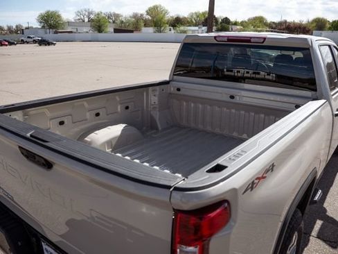 New 2026 Chevrolet Silverado 2500 Custom w/ Custom Value Package AWD/4WD image 9