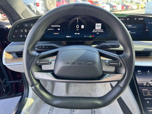 Used 2024 Lucid Air Touring image 20