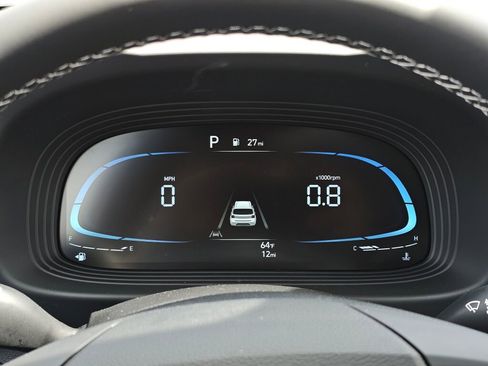 Used 2025 Hyundai Venue SEL image 16