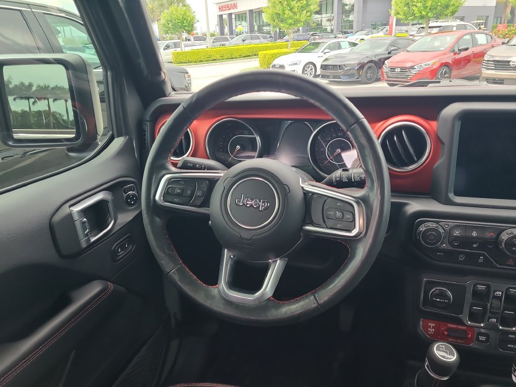 Used 2018 Jeep Wrangler Unlimited Rubicon AWD/4WD image 15