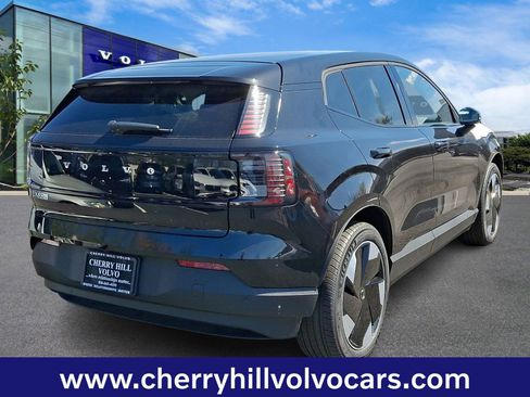 New 2026 Volvo EX30 Plus w/ Protection Package Premier AWD/4WD image 5