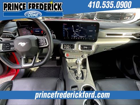 Used 2024 Ford Mustang Premium image 14