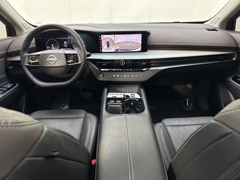 Certified 2025 Nissan Murano Platinum w/ Cargo Package AWD/4WD image 26