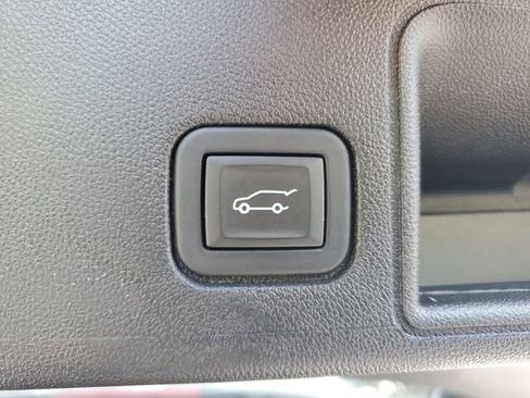 Used 2024 GMC Terrain AT4 AWD/4WD image 29