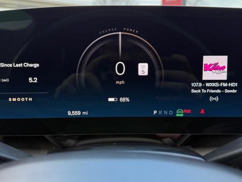 Used 2024 Lucid Air Touring image 48