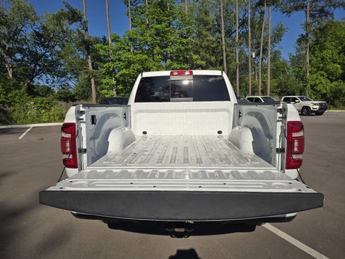 Used 2024 RAM 2500 Laramie w/ Safety Group image 10