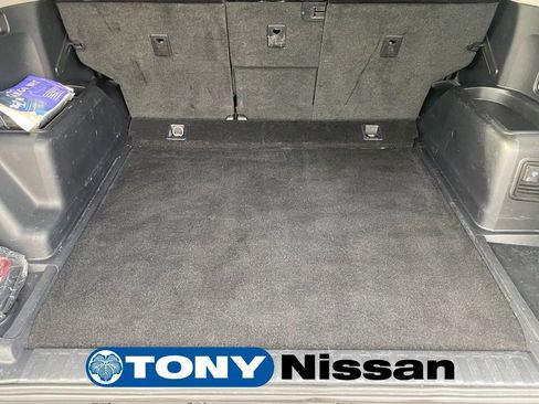 Used 2023 Toyota 4Runner 40th Anniversary SE AWD/4WD image 11