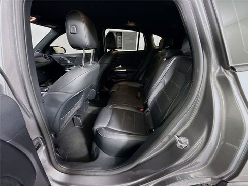 Used 2023 Mercedes-Benz GLA 35 AMG 4MATIC image 18