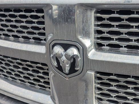 Used 2016 RAM 3500 Laramie image 11