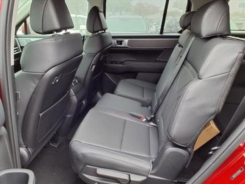 Certified 2025 Hyundai Santa Fe SEL image 6