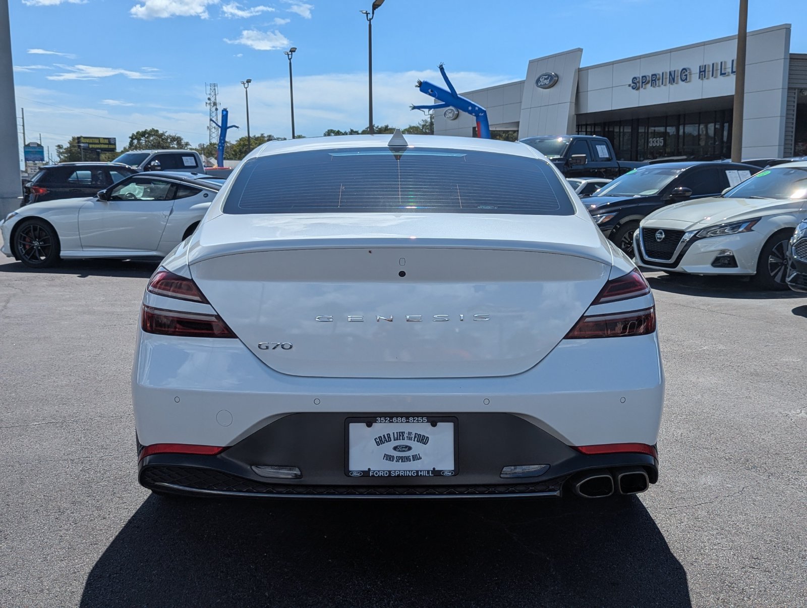 Used 2023 Genesis G70 2.0T w/ Sport Prestige Package RWD image 8
