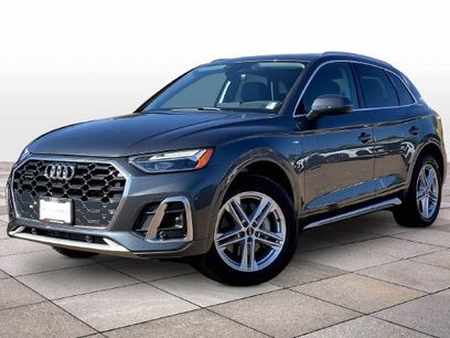 Used 2024 Audi Q5 e Premium w/ Convenience Package
