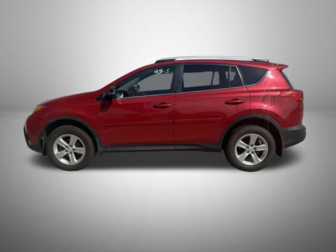 Used 2014 Toyota RAV4 XLE AWD/4WD image 2