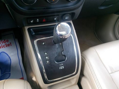 Used 2015 Jeep Patriot High Altitude AWD/4WD image 15