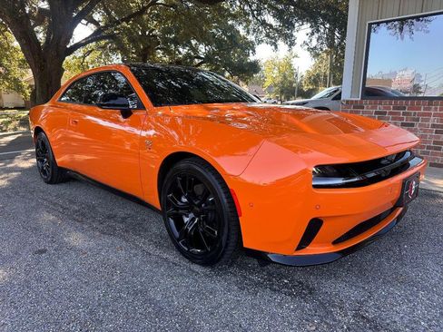 Used 2025 Dodge Charger Daytona R/T w/ Quick Order Package 25M R/T AWD/4WD image 1
