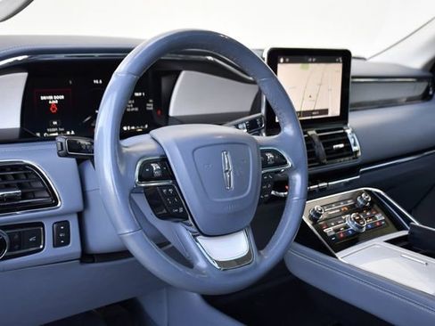 Used 2018 Lincoln Navigator L Black Label image 23