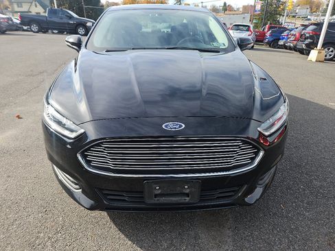 Used 2016 Ford Fusion SE image 8