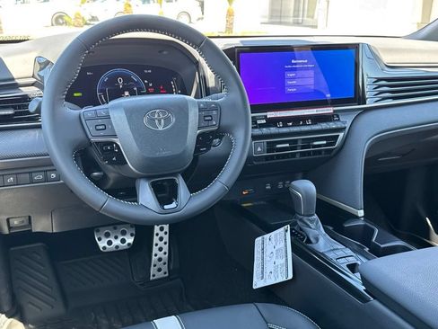New 2026 Toyota Camry SE FWD image 29