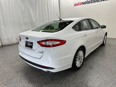 Used 2016 Ford Fusion SE image 7