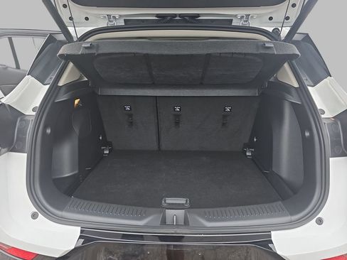 Used 2024 Buick Encore GX Sport Touring w/ Experience Buick Package FWD image 15