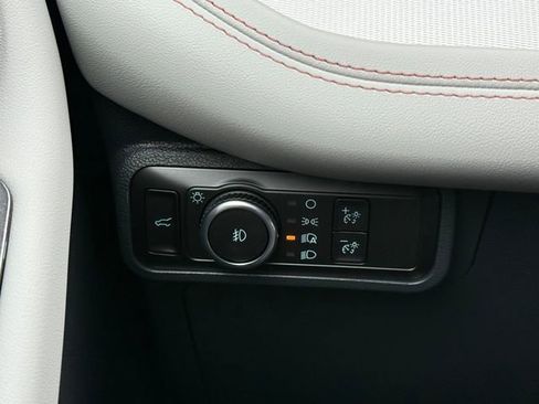 New 2026 Ford Explorer Active w/ Active Comfort Package AWD/4WD image 24