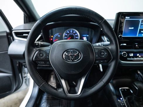 Used 2022 Toyota Corolla SE image 16