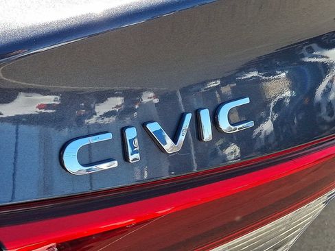 Used 2023 Honda Civic Sport image 31