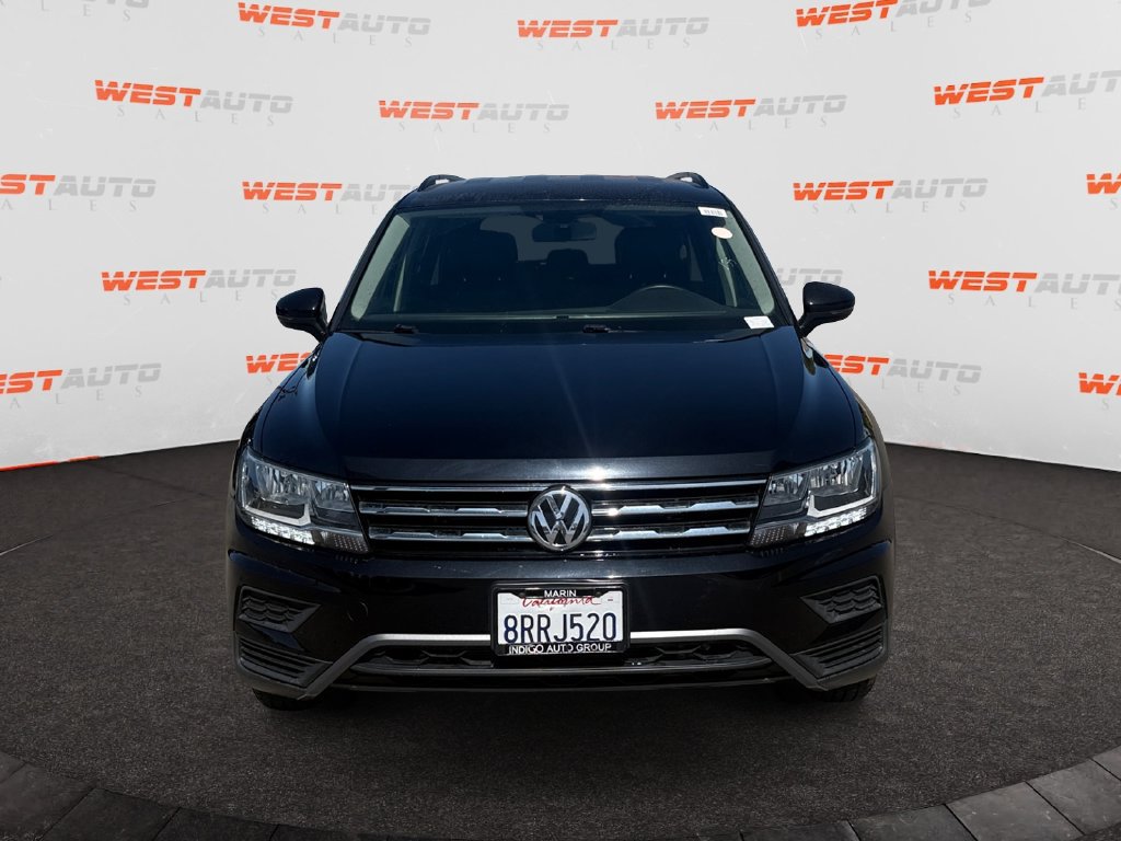 Used 2020 Volkswagen Tiguan SE w/ 3rd Row Seat Package AWD/4WD image 8