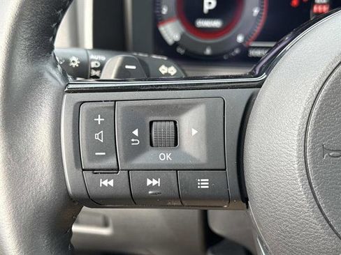 Used 2023 Nissan Rogue Platinum w/ Platinum Premium Package image 26