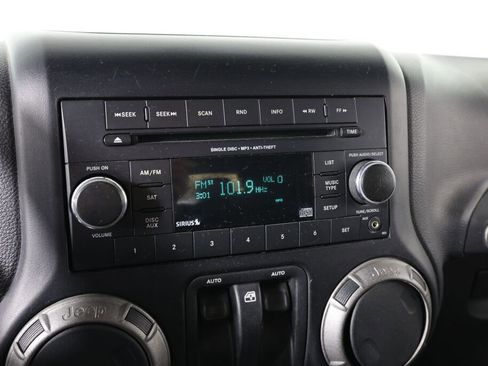Used 2011 Jeep Wrangler Sport AWD/4WD image 22