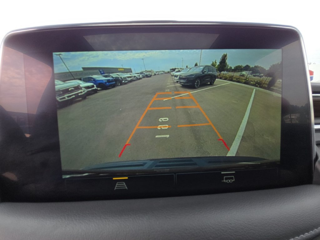 Used 2022 Chevrolet Tahoe LT AWD/4WD image 16