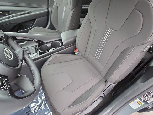New 2026 Hyundai Elantra SEL Sport Premium FWD image 15