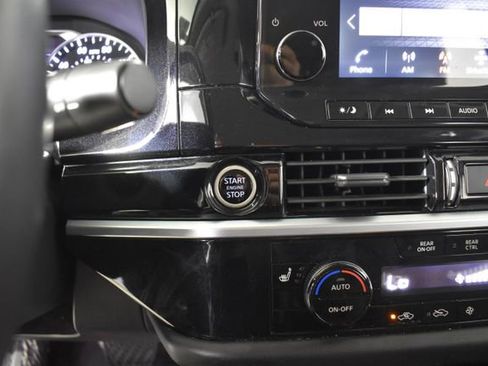 Certified 2023 Nissan Pathfinder SL w/ Lighting Package (N92) AWD/4WD image 18