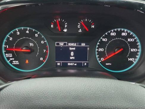 Certified 2023 Chevrolet Traverse LT FWD image 11