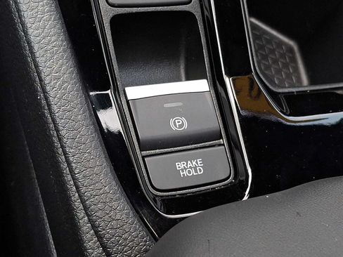 Used 2024 Honda Accord Sport image 24