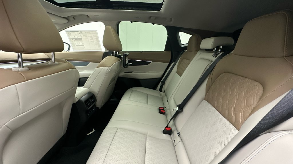 New 2026 Nissan Murano Platinum w/ Cargo Package AWD/4WD image 10