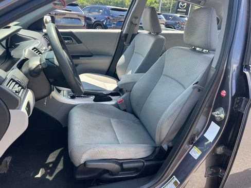 Used 2015 Honda Accord LX image 22