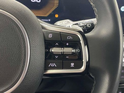 Used 2025 Kia Sorento EX image 22