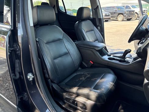 Used 2018 GMC Acadia SLT FWD image 42