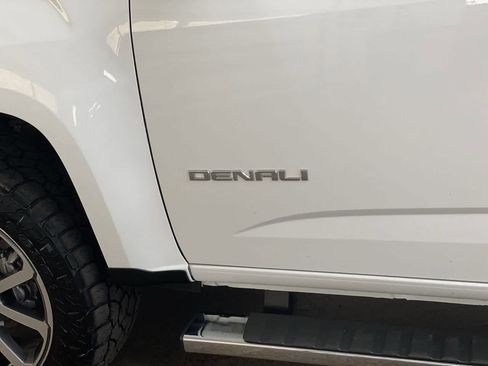Used 2019 GMC Canyon Denali image 10