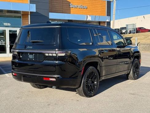 New 2026 Jeep Grand Wagoneer Limited image 3