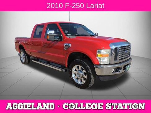 Used 2010 Ford F250 Lariat image 1