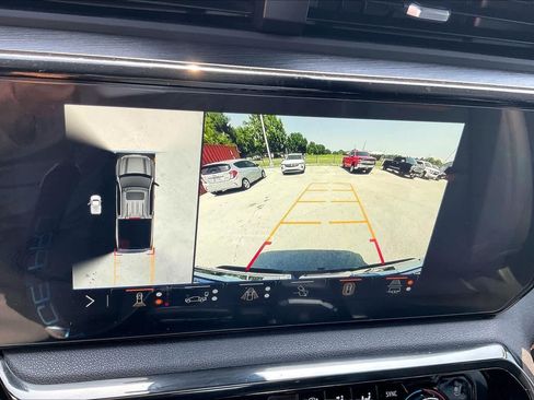 Certified 2024 GMC Sierra 1500 AT4 w/ AT4 Premium Package AWD/4WD image 26